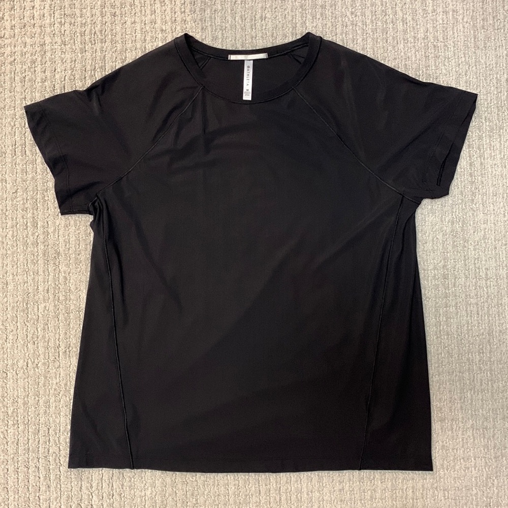 Athleta Top NWOT Sz M